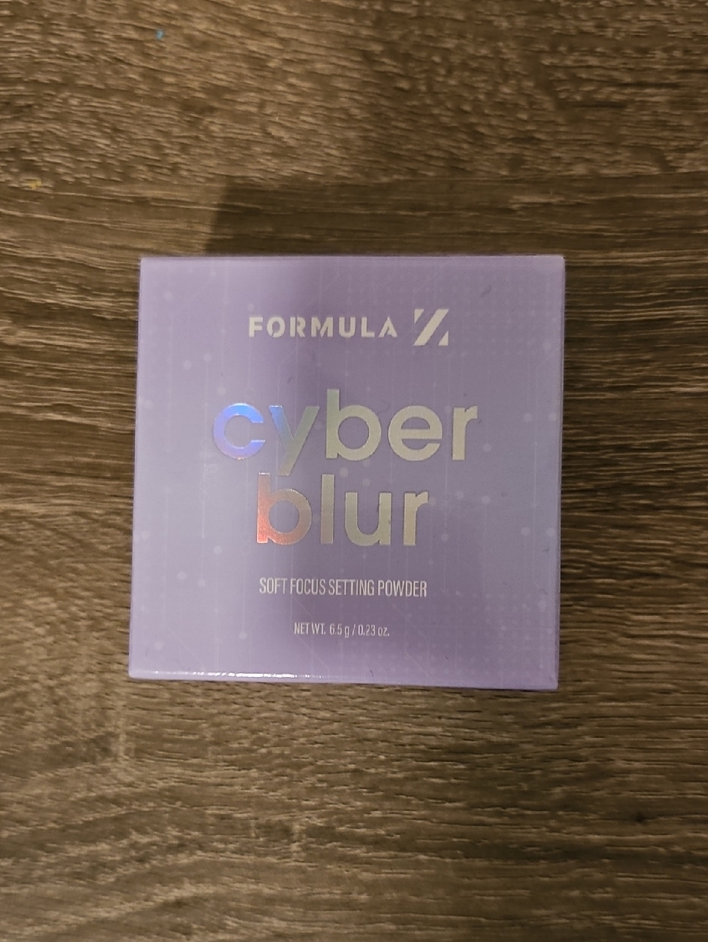 Formula Z Cyber Blur Soft Focus Setting Powder - Lavender Packaging